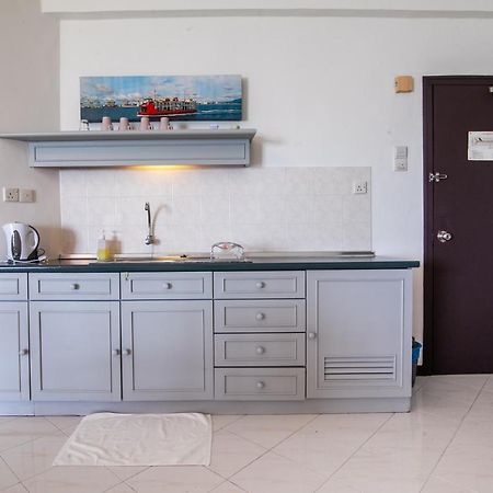Sea View Paradise Apartman Tandzsung Bungah Kültér fotó