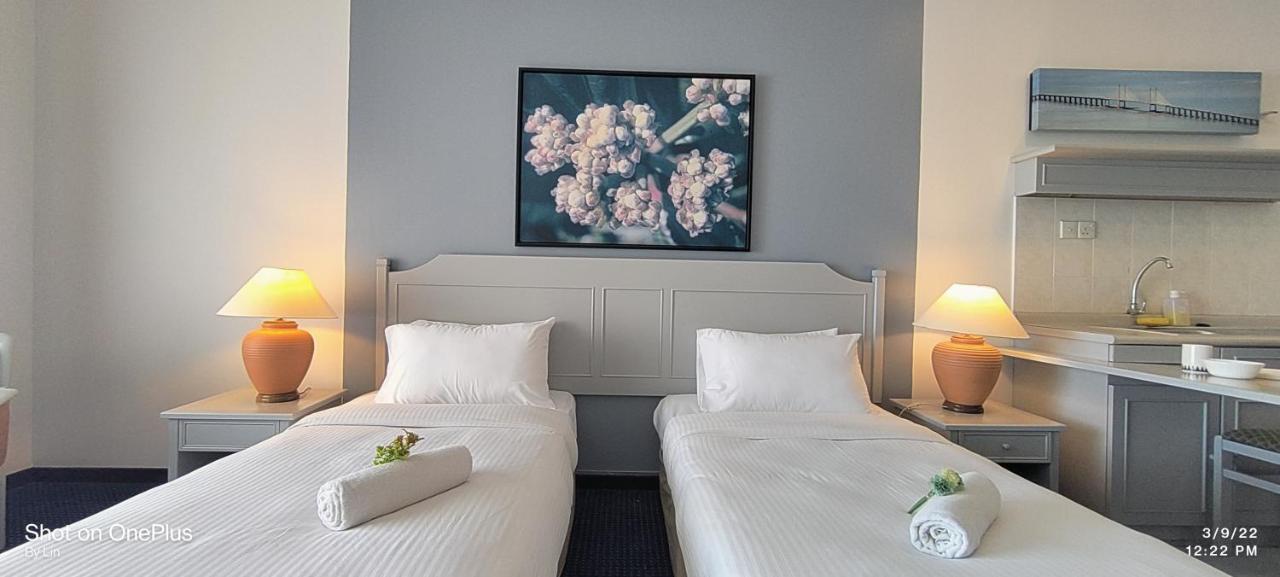 Sea View Paradise Apartman Tandzsung Bungah Kültér fotó