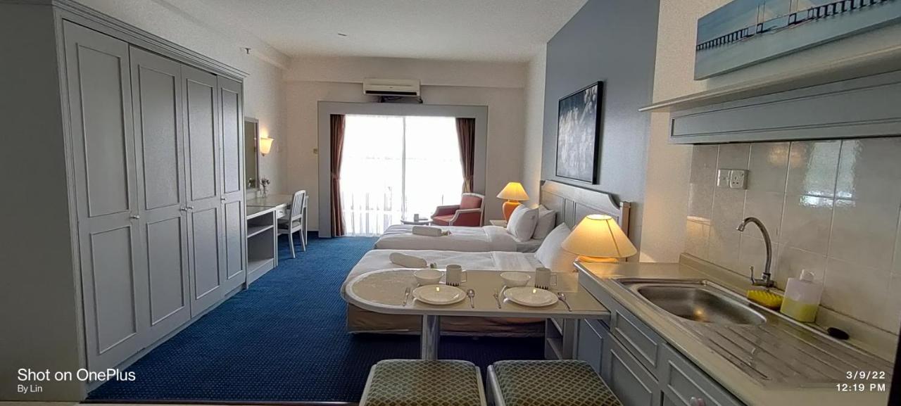 Sea View Paradise Apartman Tandzsung Bungah Kültér fotó
