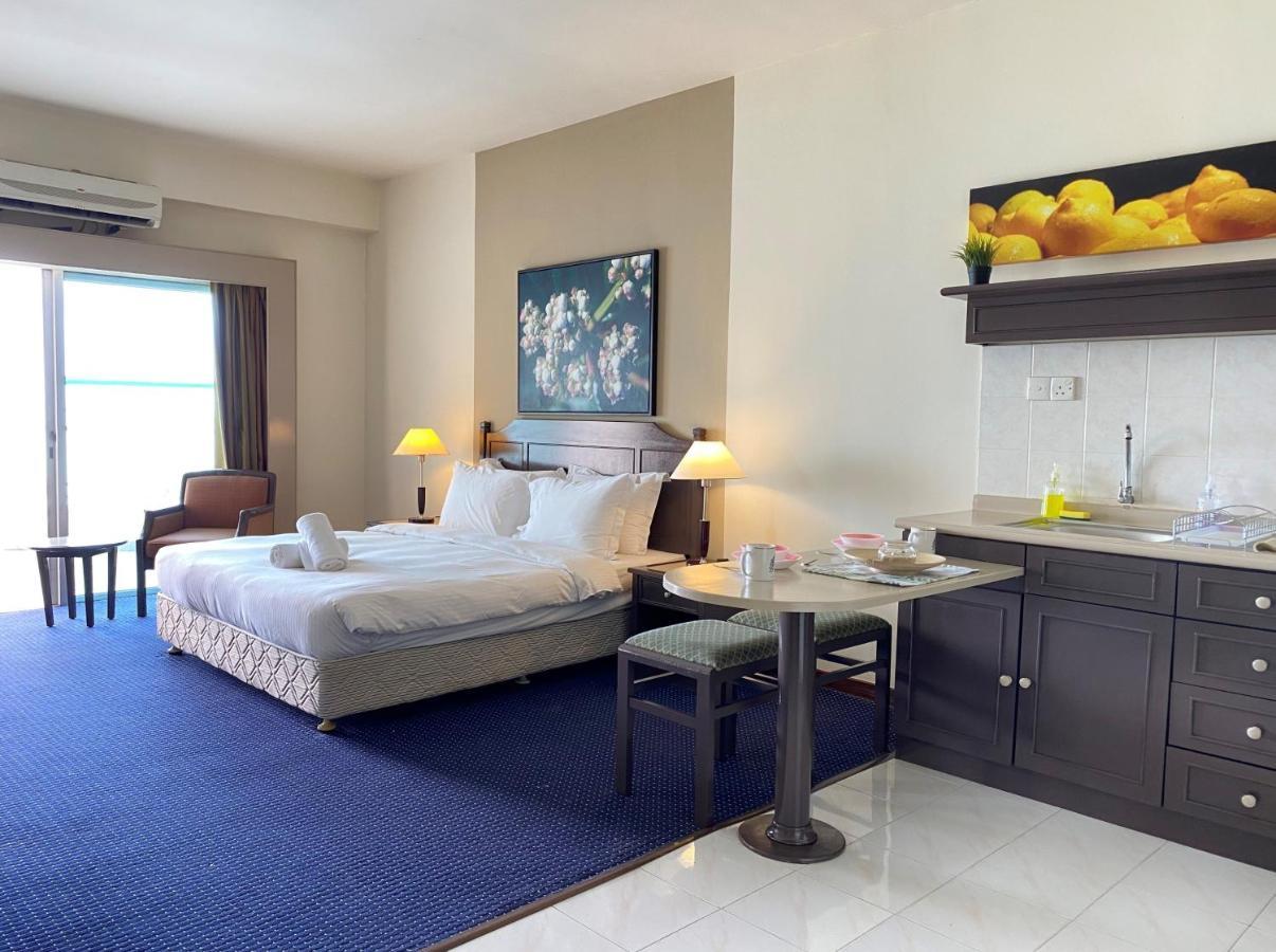 Sea View Paradise Apartman Tandzsung Bungah Kültér fotó